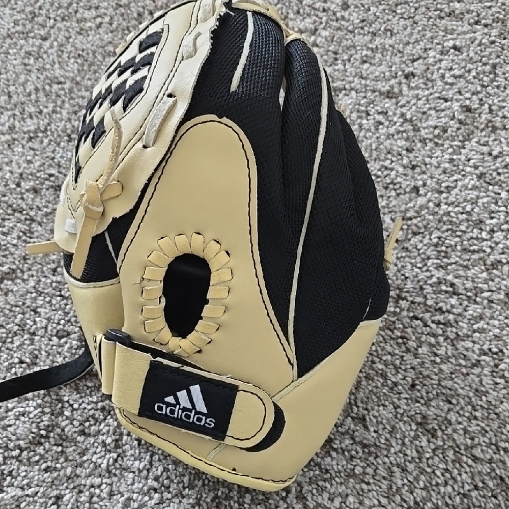 Adidas Black and Cream Baseball Glove